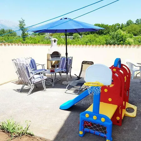 Apartament Talija *